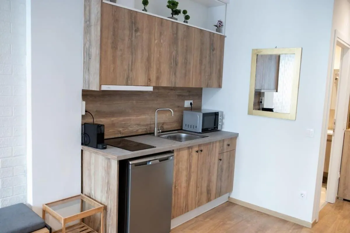 Cozy Modern Studio In Thessaloniki Apartment
